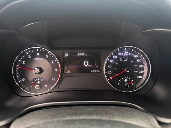 2022 Kia Forte LX-18