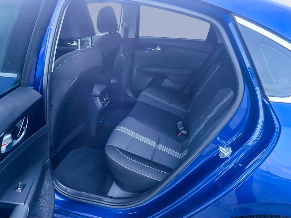 Kia Forte EX 2023-13