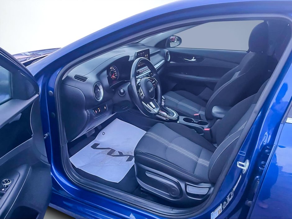 Kia Forte EX 2023-11