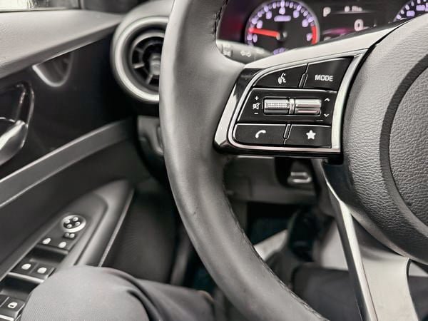 2023 Kia Forte EX-14