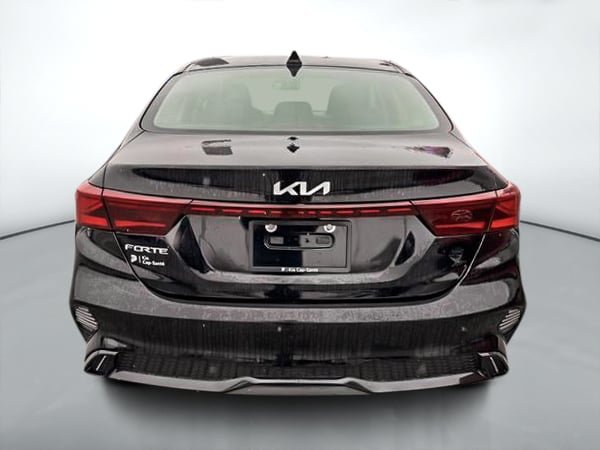 2023 Kia Forte EX-5