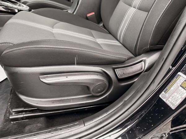 2023 Kia Forte EX-11