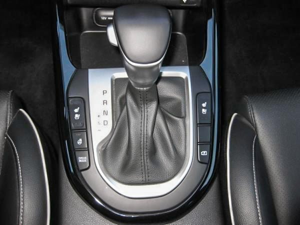 2023 Kia Forte GT LINE-18