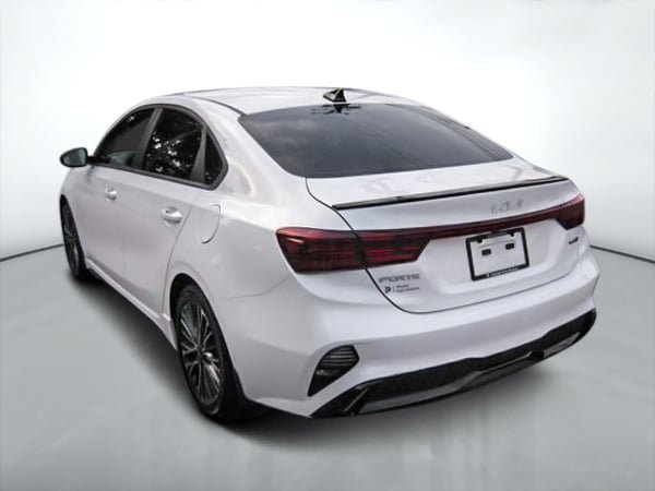 2023 Kia Forte GT LINE-3