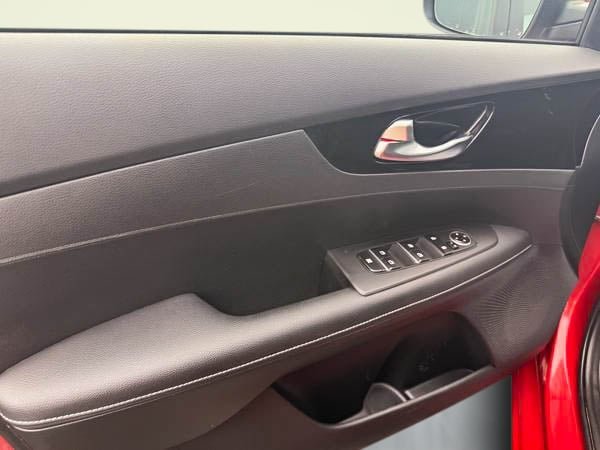 Kia Forte EX+ 2023-9
