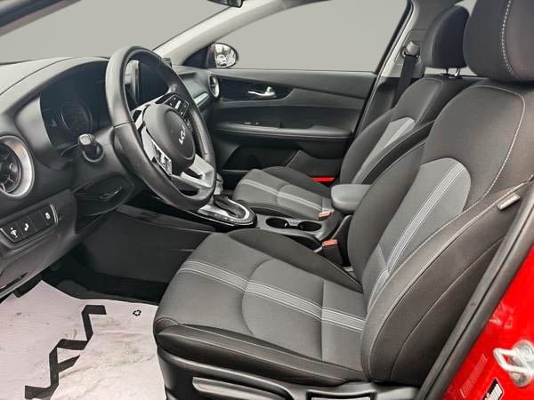 Kia Forte EX+ 2023-11