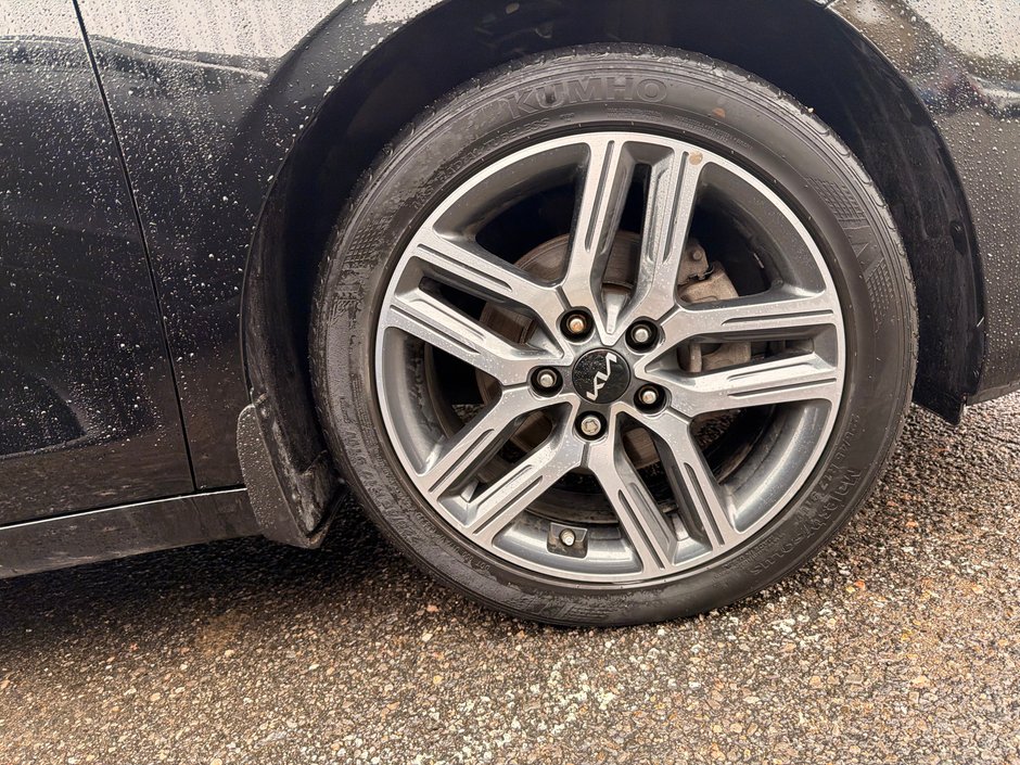 Kia Forte EX+ 2023-8