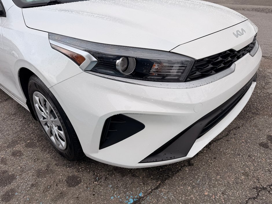 Kia Forte LX 2024-8