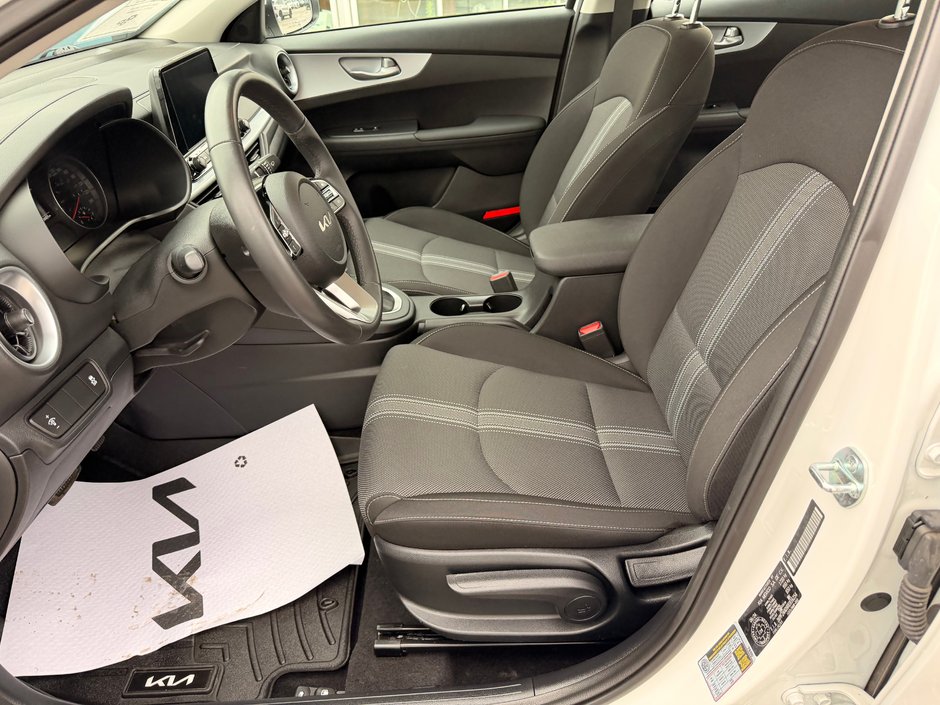 Kia Forte LX 2024-12