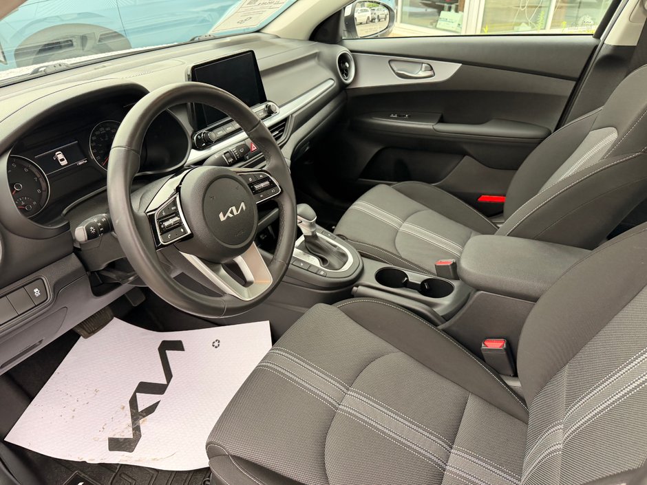 Kia Forte LX 2024-15