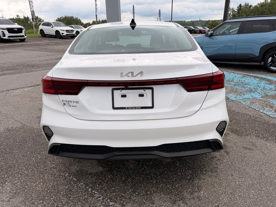 Kia Forte LX 2024-5