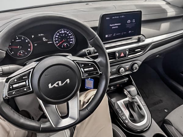 2024 Kia Forte EX+-24