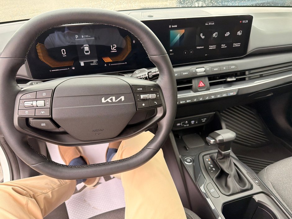 Kia K4 EX 2025-24