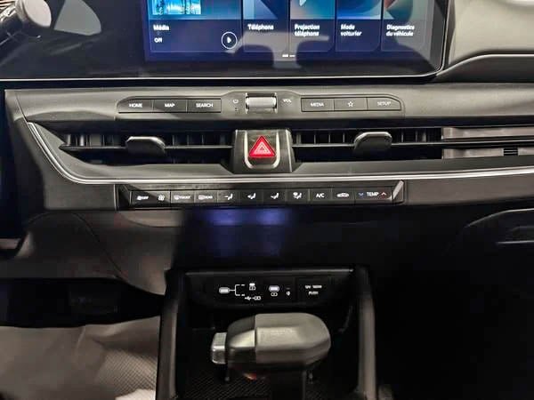 2025 Kia K4 EX-21