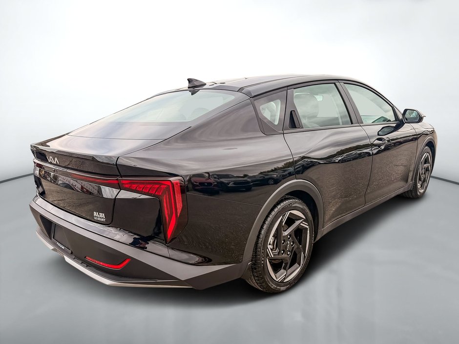 2025 Kia K4 EX-6