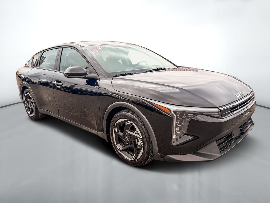 2025 Kia K4 EX-0