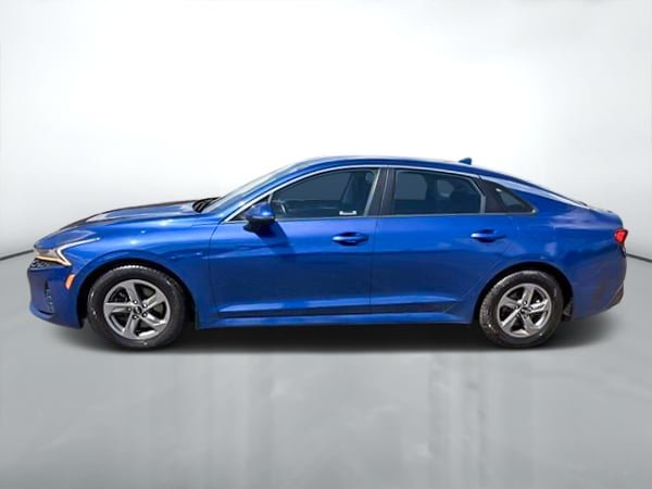 Kia K5 LX AWD 2021-3