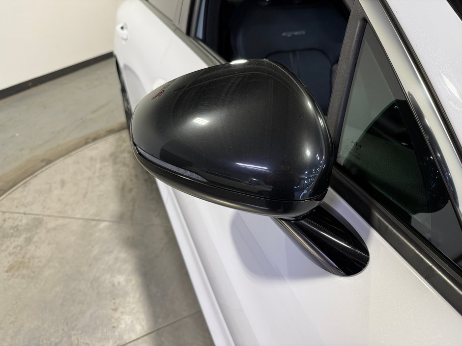 Kia K5 GT-LINE 2022-9