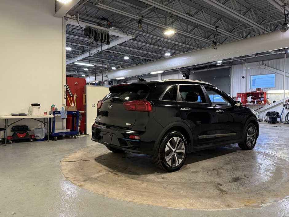 2020 Kia Niro électrique SX TOURING-4
