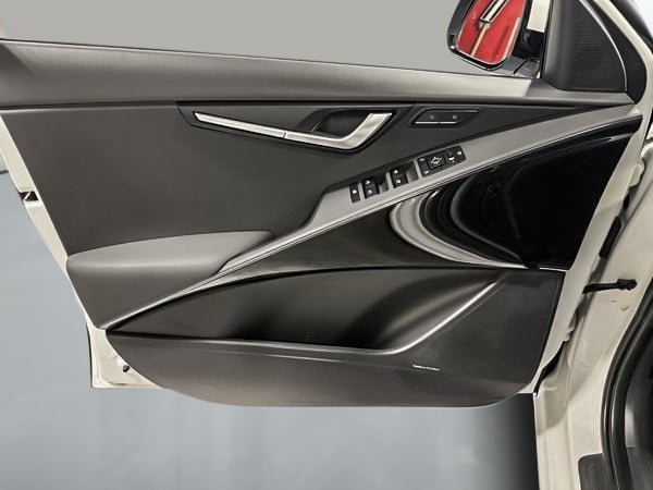 2024 Kia Niro électrique WAVE-11