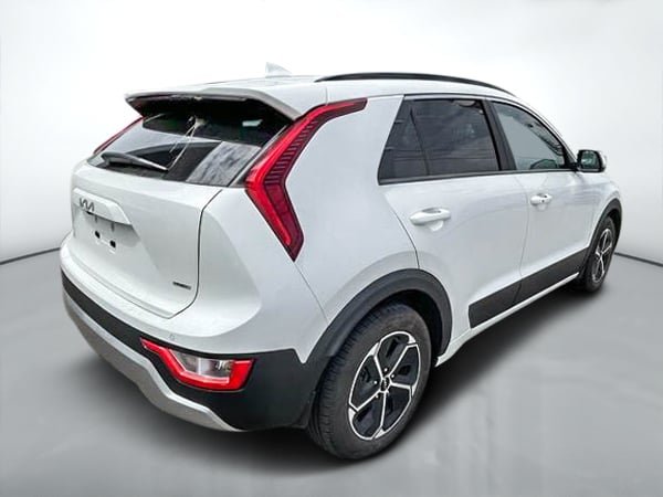 2023 Kia Niro hybride rechargeable EX-6