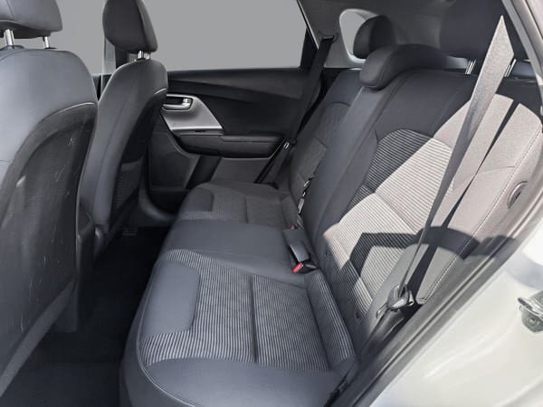 2019 Kia Niro L-25