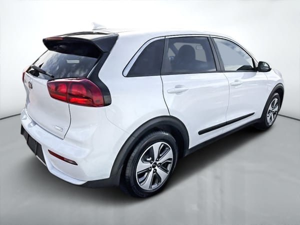 2019 Kia Niro L-6