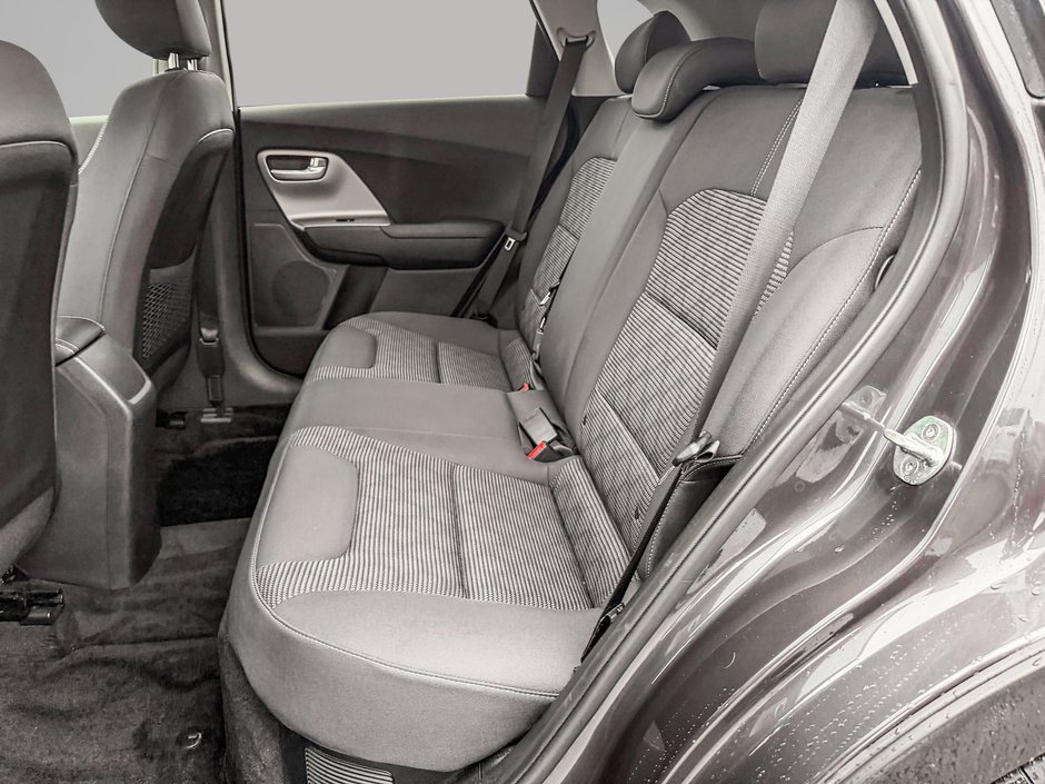 2019 Kia Niro L-24