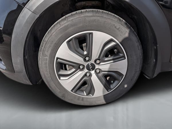 Kia Niro LX 2022-8