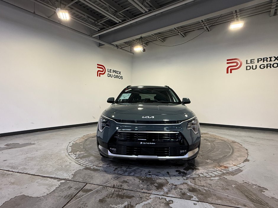 Kia Niro SX 2025-7