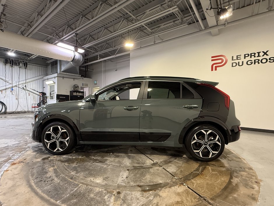 Kia Niro SX 2025-5