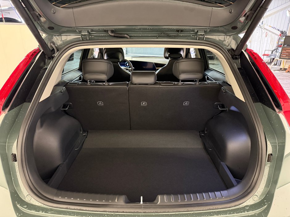 Kia Niro SX 2025-25
