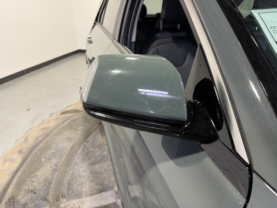 Kia Niro SX 2025-9
