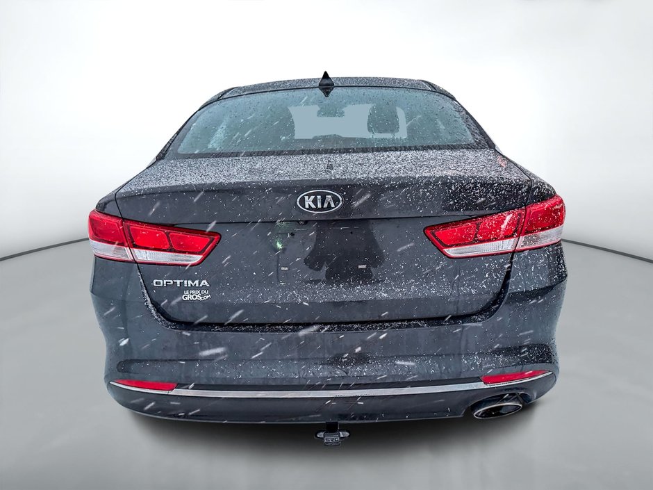 Kia Optima LX + 2017-4