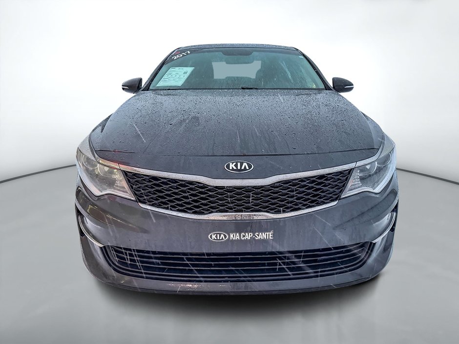 Kia Optima LX + 2017-1