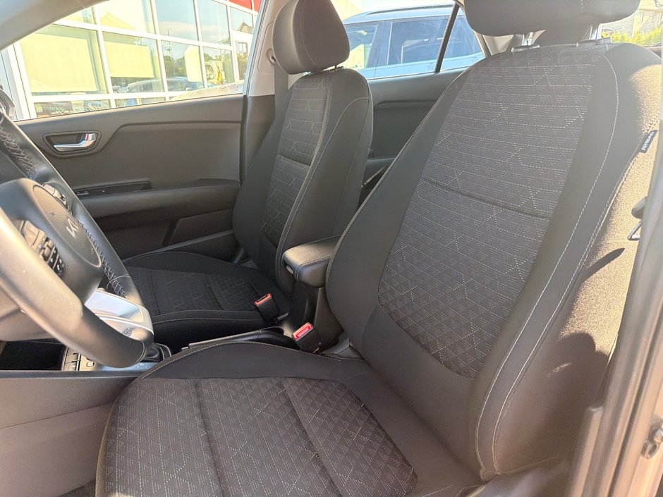 Kia Rio 5 portes LX+ 2022-13