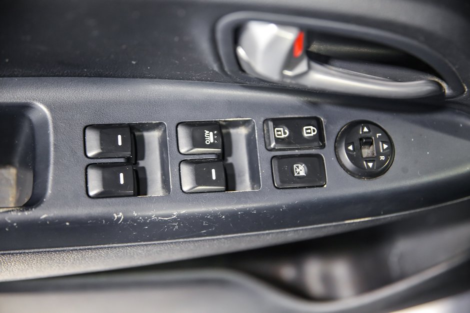 Kia Rio LX+ 2015-12