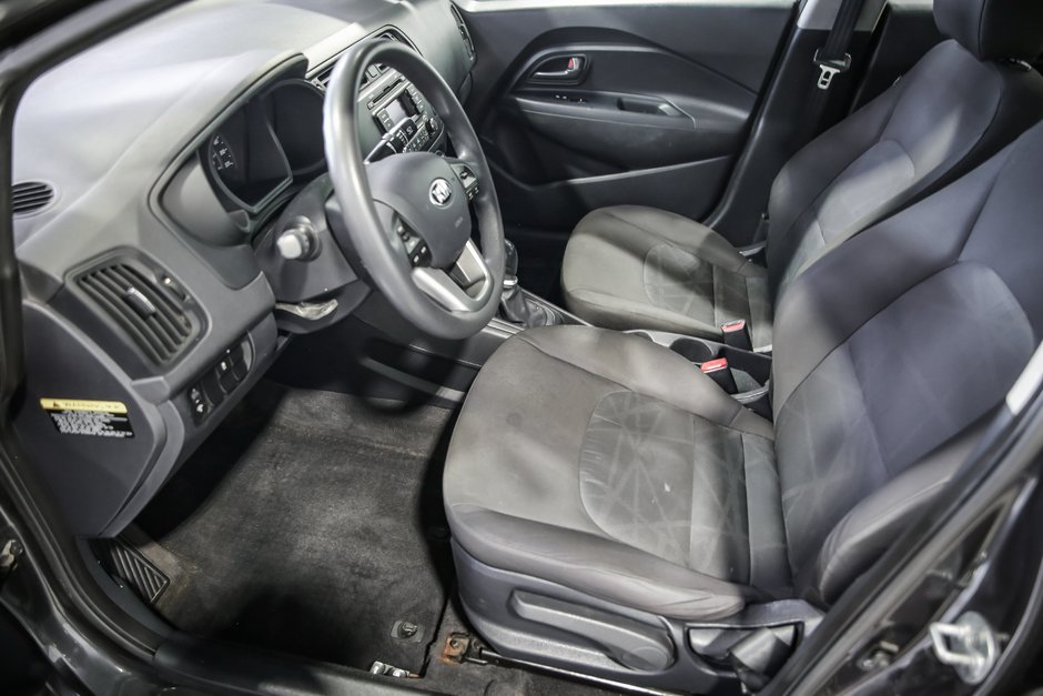 Kia Rio LX+ 2015-13