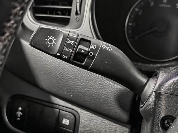 2014 Kia Rondo LX-16