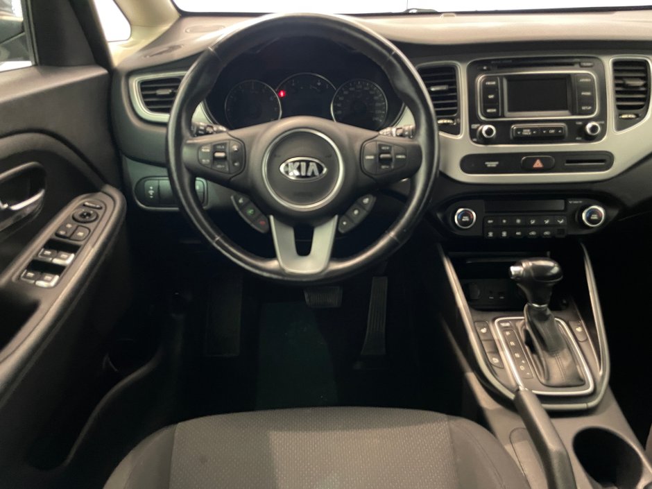 Kia Rondo EX 2015-8