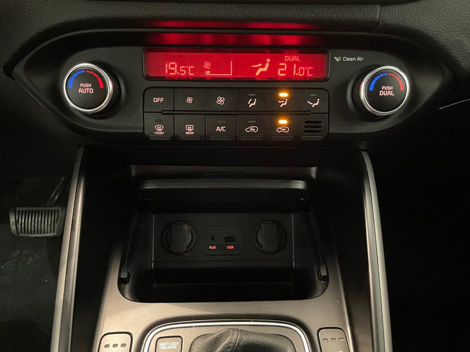 Kia Rondo EX 2015-20