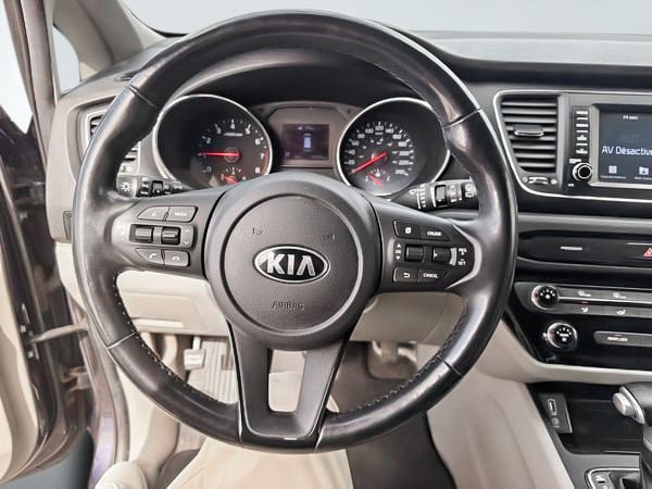 2020 Kia Sedona LX-16