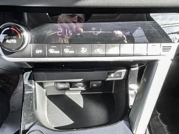 Kia Seltos EX PREMIUM 2021-19