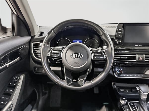 Kia Seltos EX 2021-14