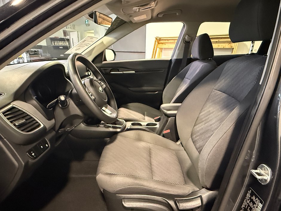 2021 Kia Seltos LX-12