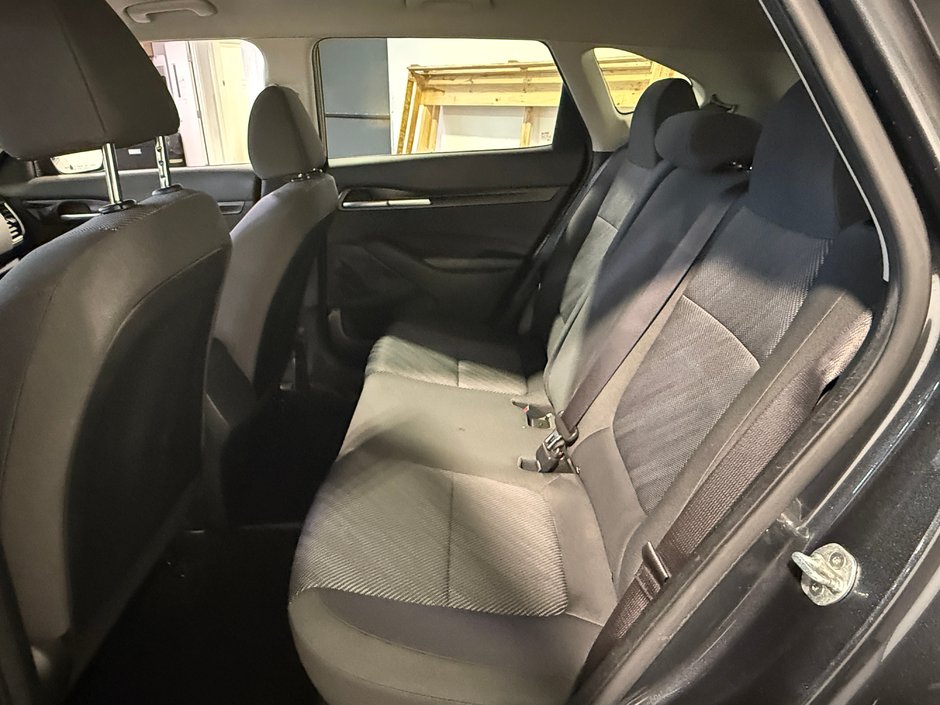 2021 Kia Seltos LX-23