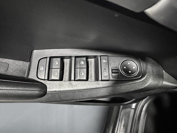 Kia Seltos LX 2021-11