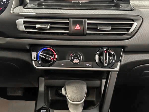 Kia Seltos LX 2021-21