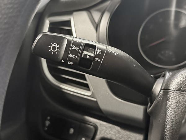 2022 Kia Seltos LX-16