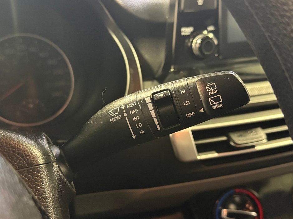 Kia Seltos LX 2022-17
